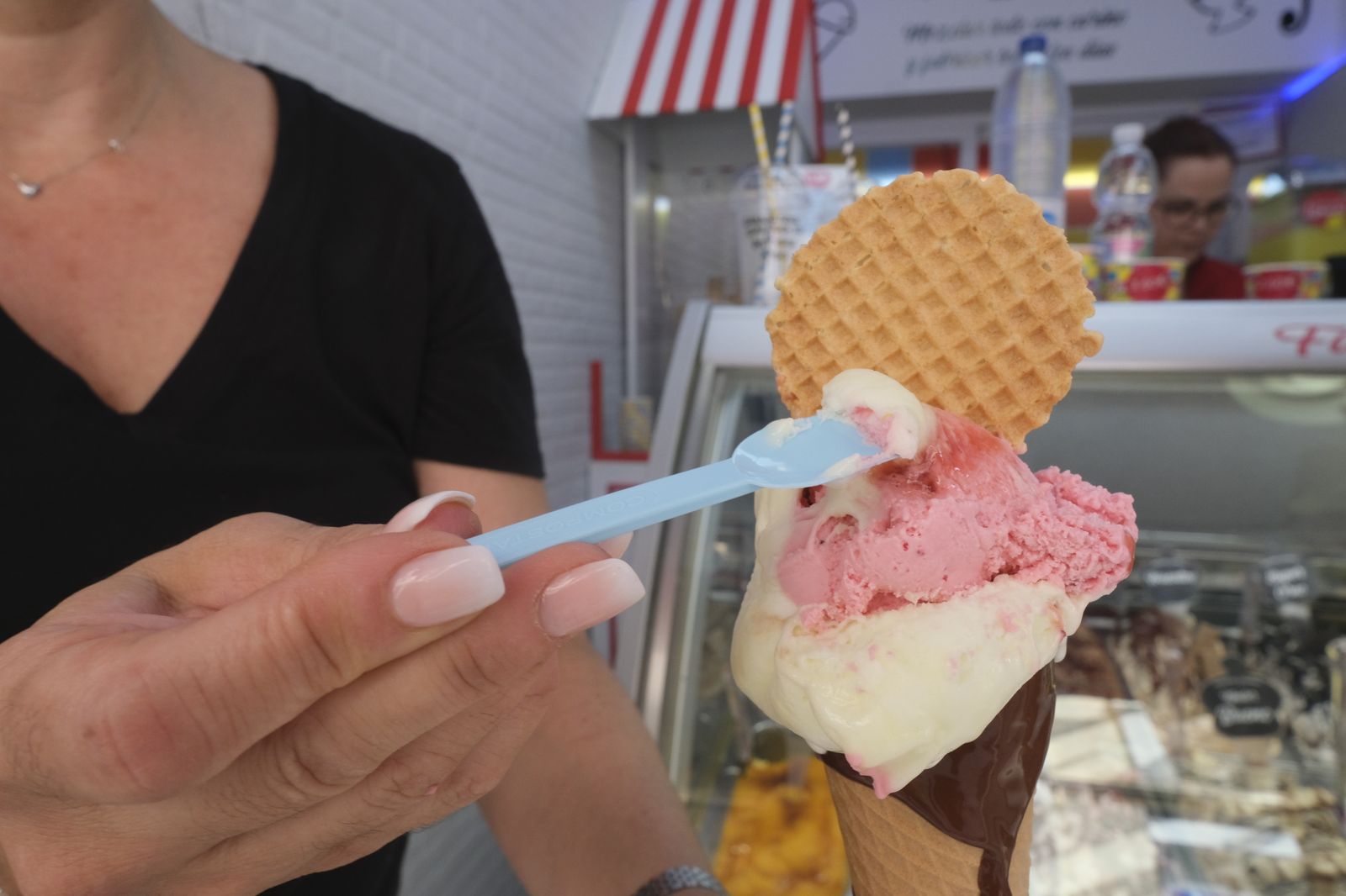 Las heladerías de Córdoba refrescan el verano, en fotografías