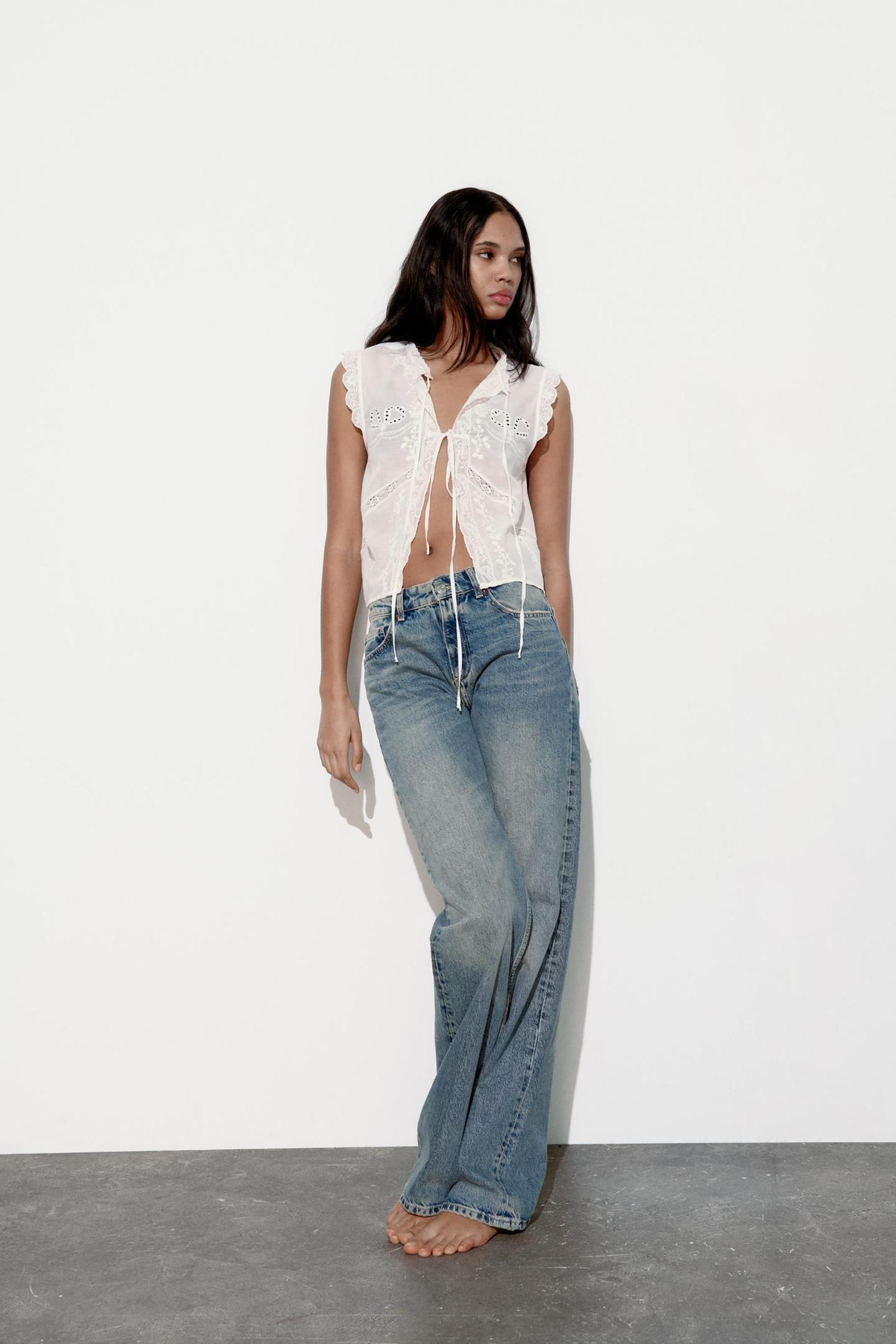 Chaleco bordado de Zara.