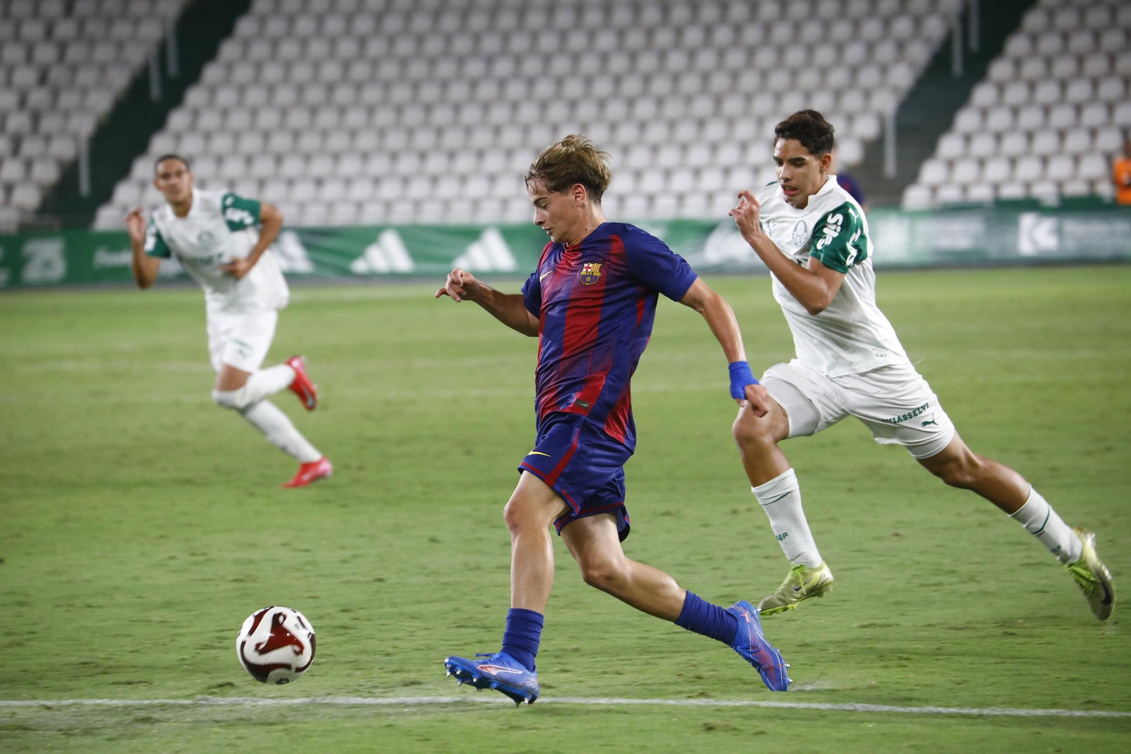 Las mejores fotos del Palmeiras - Barcelona del Mundial de Clubes juvenil en El Arcángel