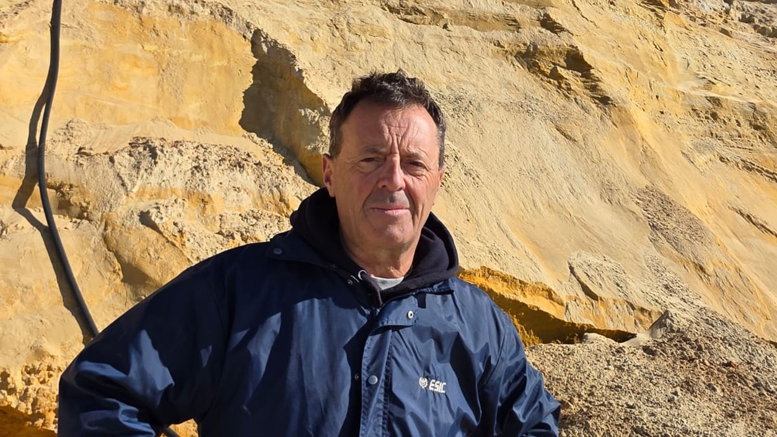 Luis Bejarano en las dunas de Matalascañas.