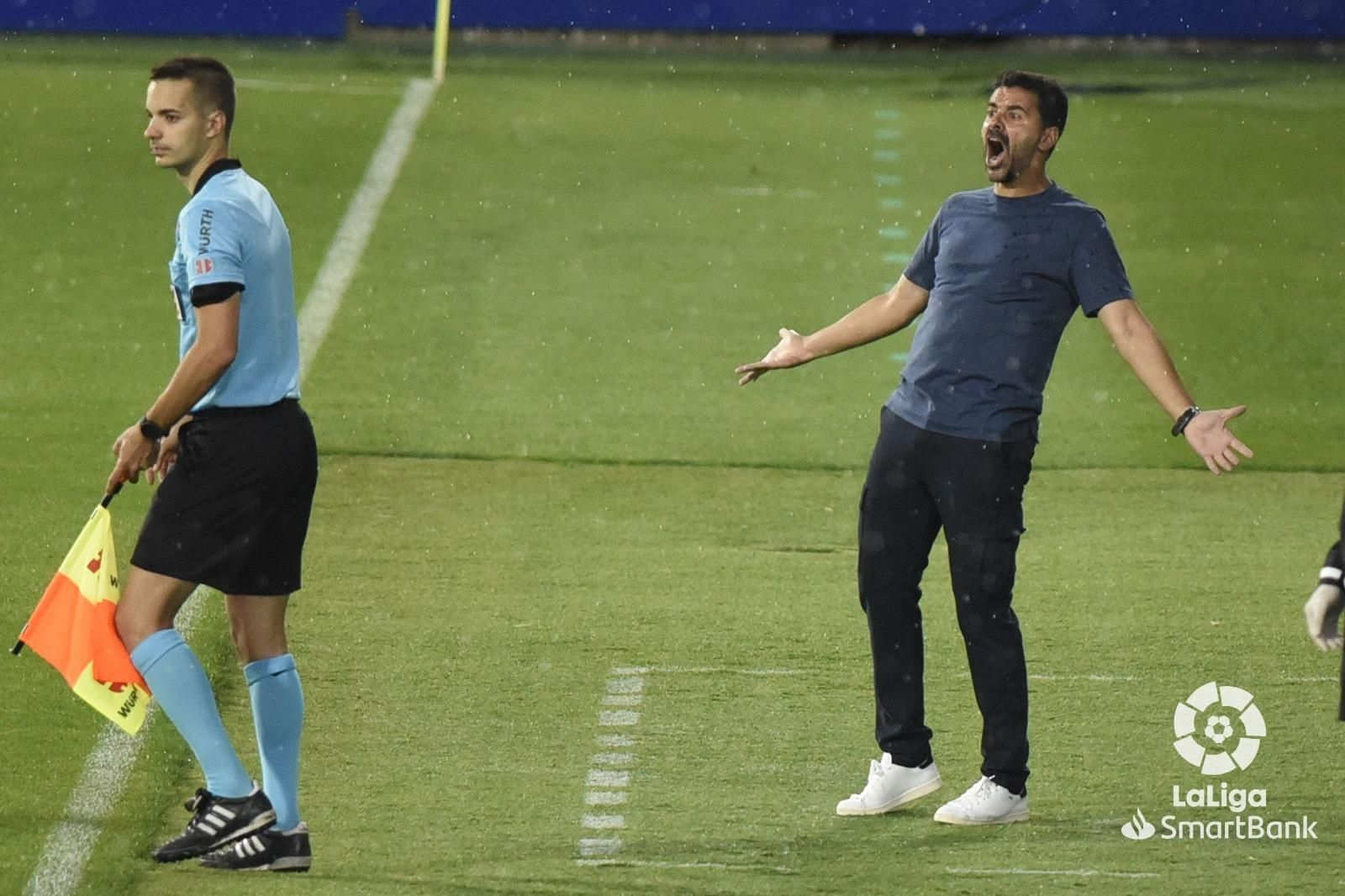 Las imágenes del Huesca-Cádiz.