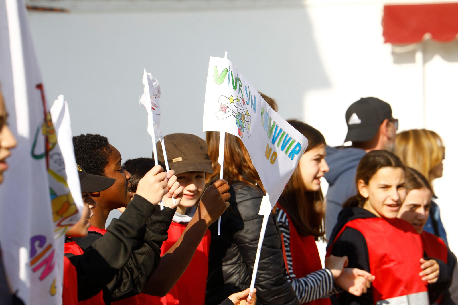 Los colegios de Córdoba celebran el Día de la Paz, en imágenes