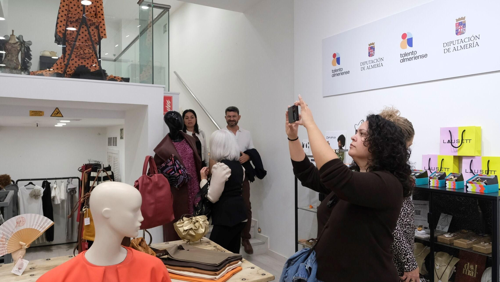 Espacio de ‘showroom’ de Talento Almeriense Navidad, ubicado en el Paseo.