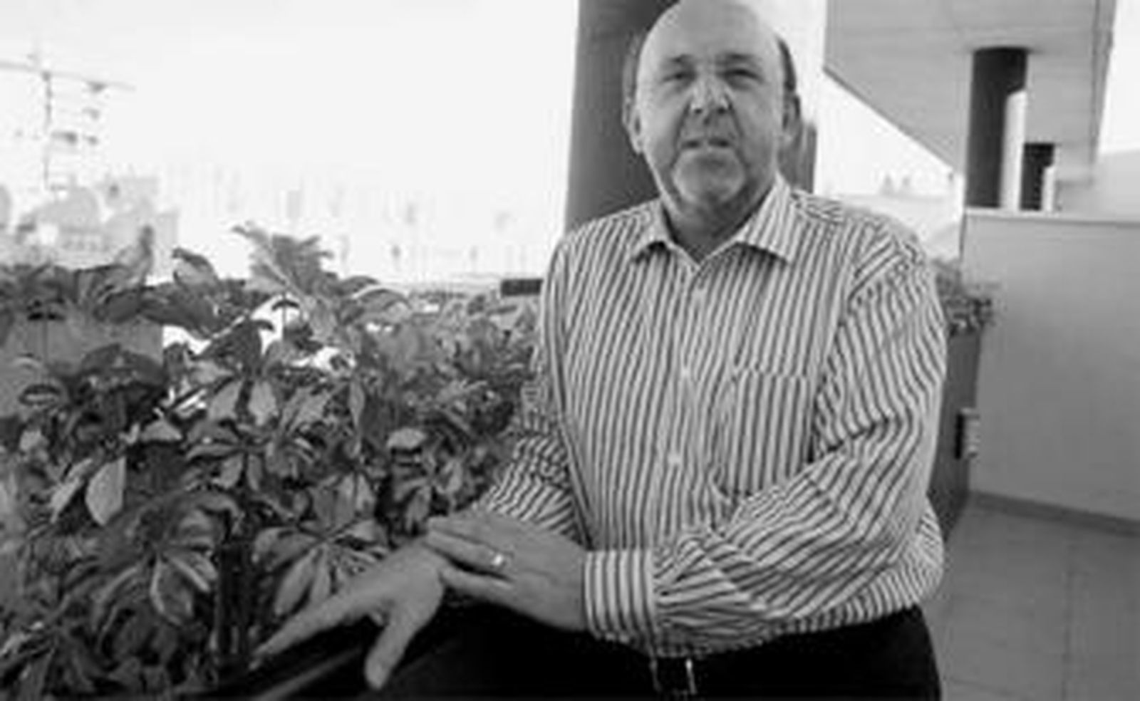 El presidente de Down España, Pedro Otón, en las instalaciones del hotel que acoge el encuentro.