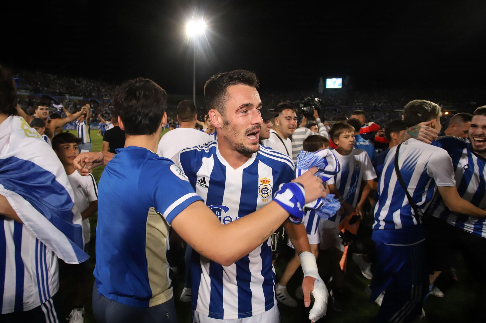 Las imágenes del ascenso del Recre a Primera RFEF