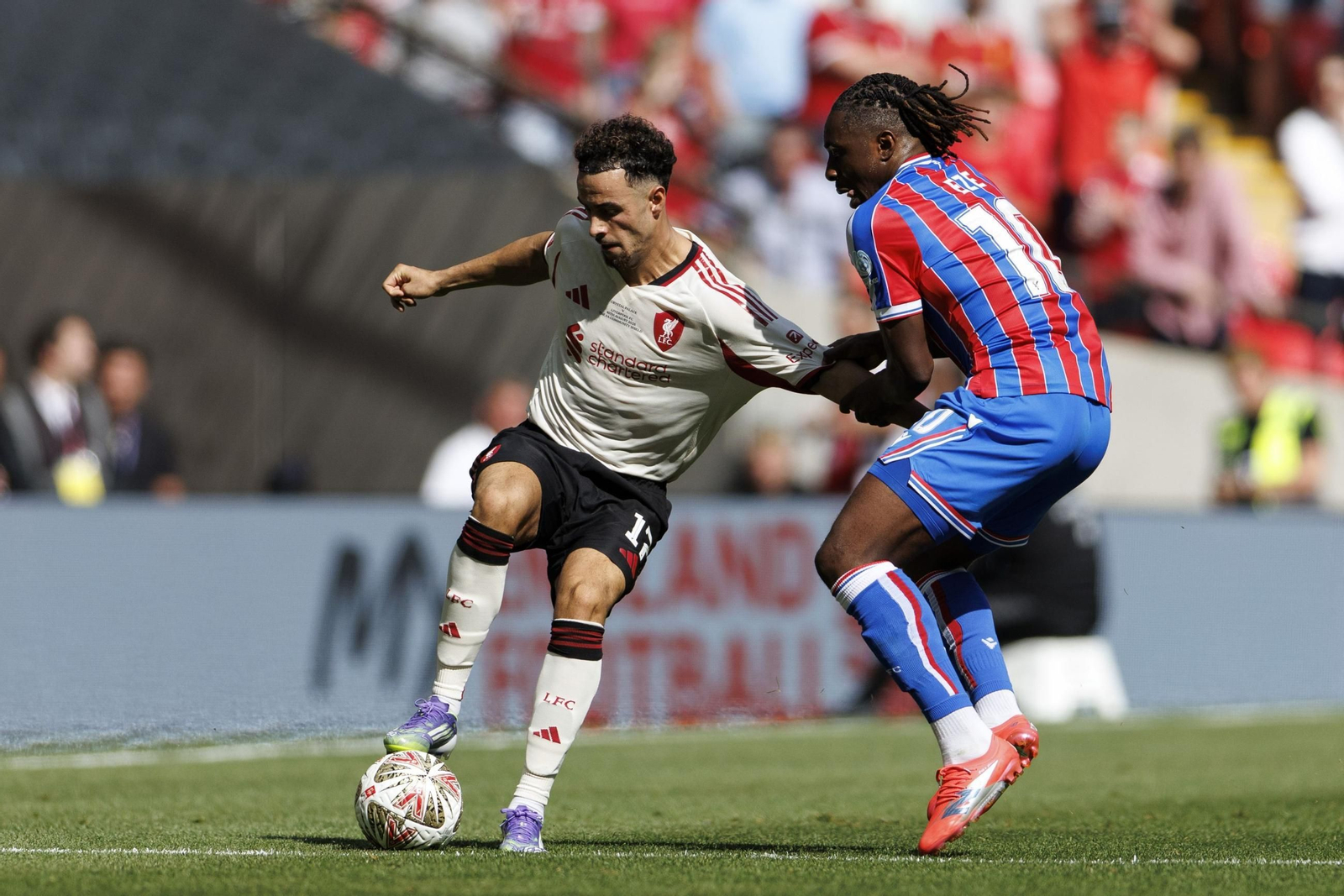 El título del Crystal Palace sobre el Liverpool, en imágenes (2-1)