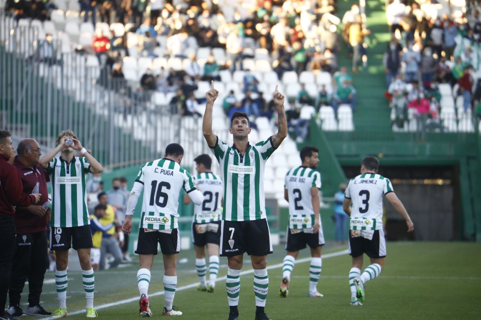 La victoria del Córdoba CF ante el Cacereño, en imágenes