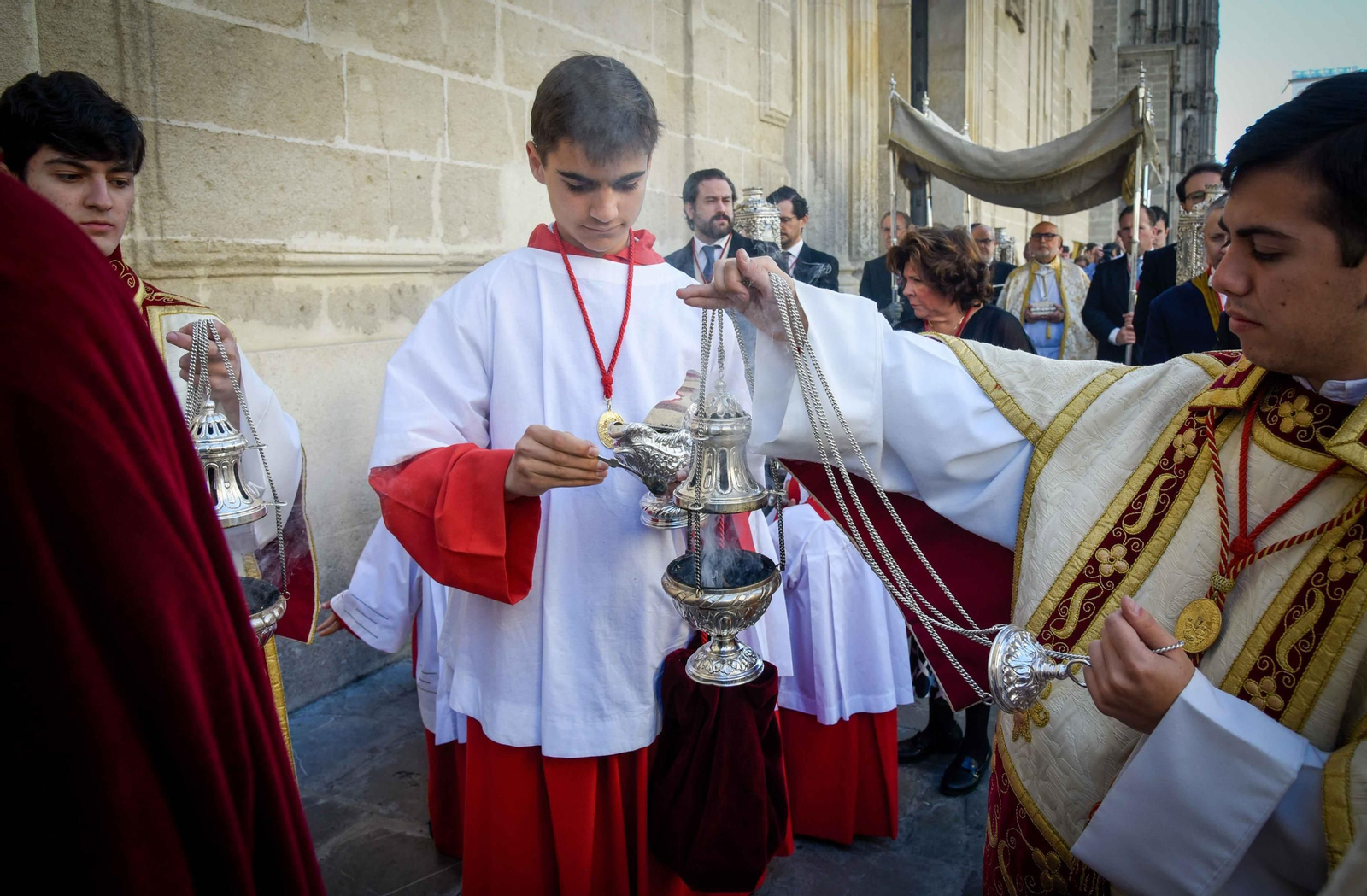 Imágenes de la procesión de impedidos de El Sagrario