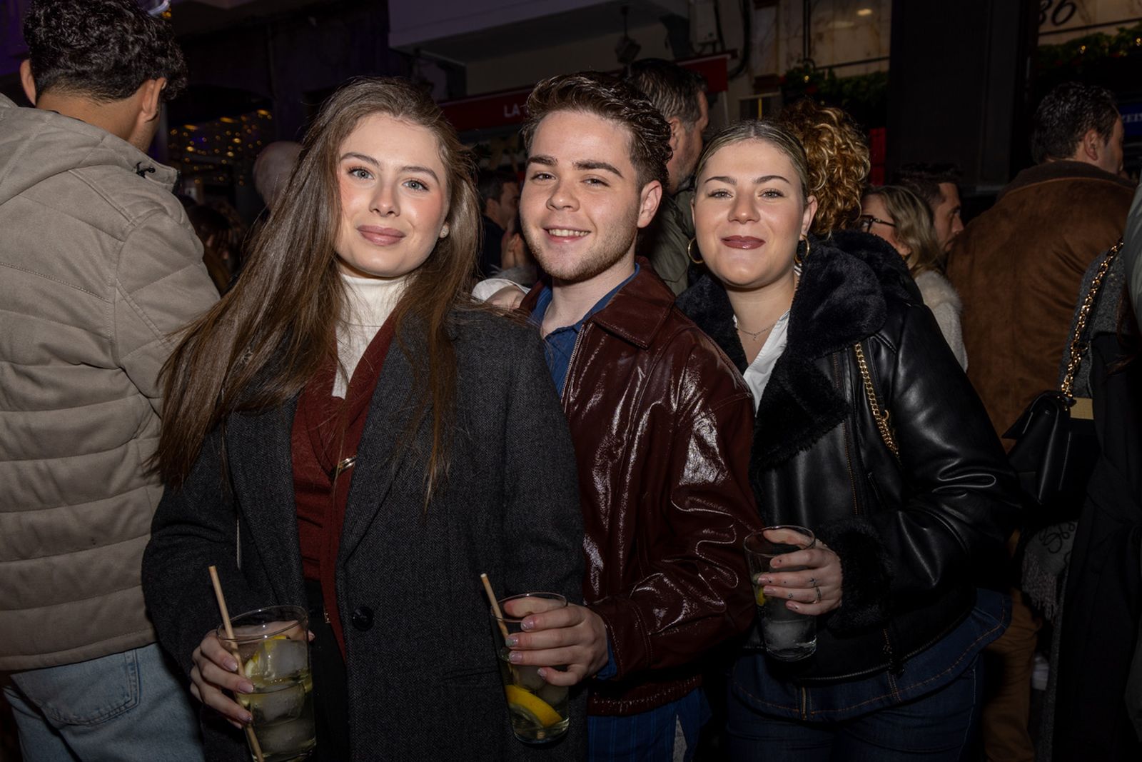 Concierto extraordinario a pie de calle: Paco Martínez