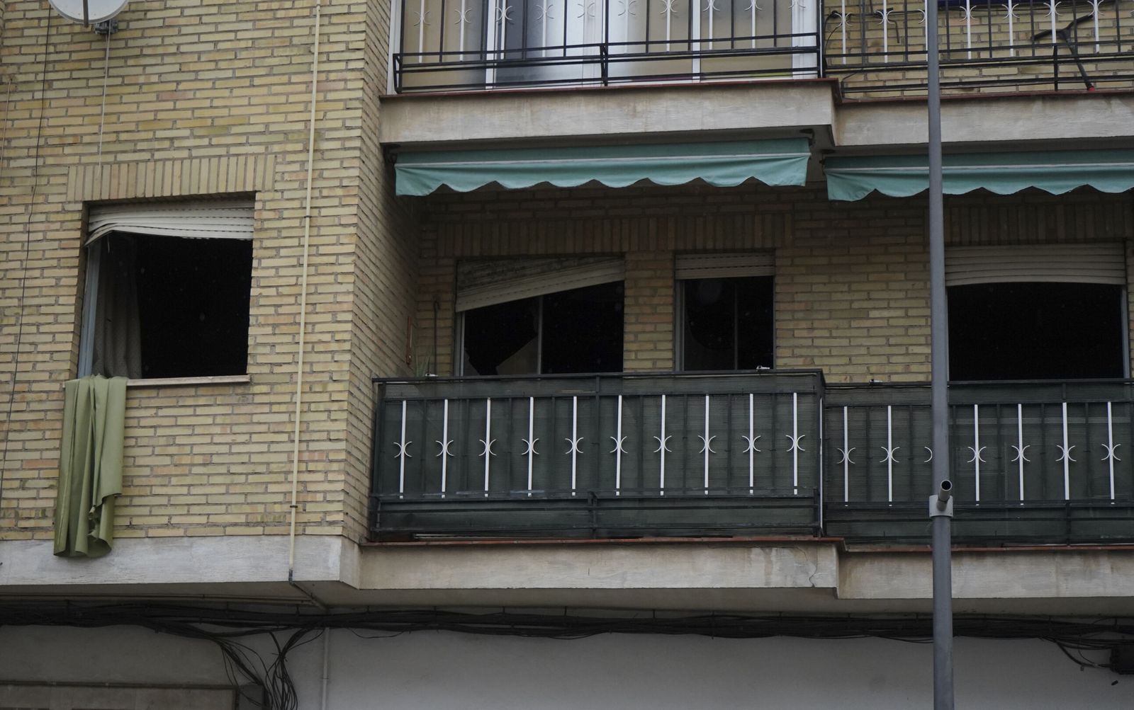 Alertan de una explosión en un piso de Maracena.