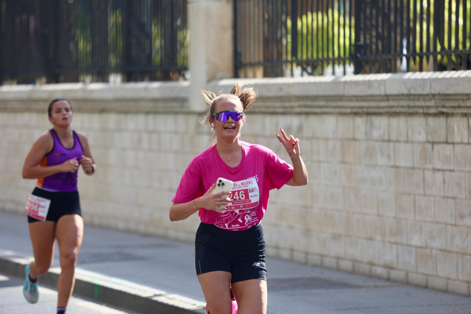 La Carrera “Mujeres Contra el Cáncer”, en fotos