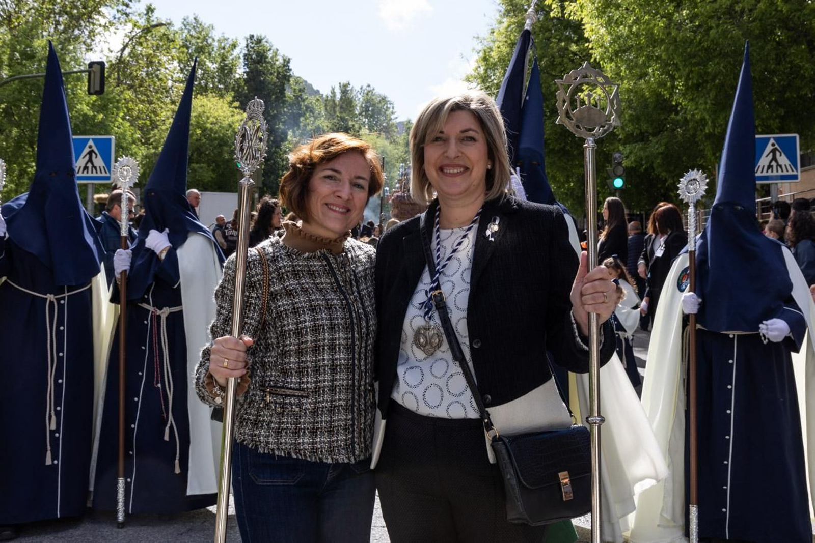 La temida lluvia impide el desarrollo normal de este Martes Santo