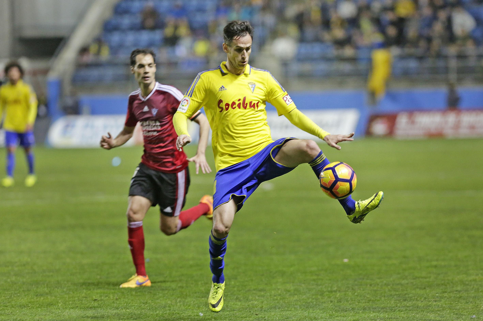 El Cádiz-Mirandés, en imágenes