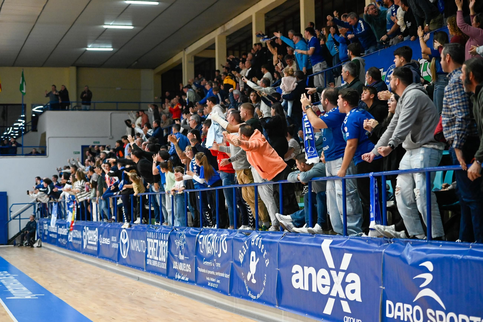 Las mejores imágenes del triunfo del Xerez Toyota ante Avanza Jaén