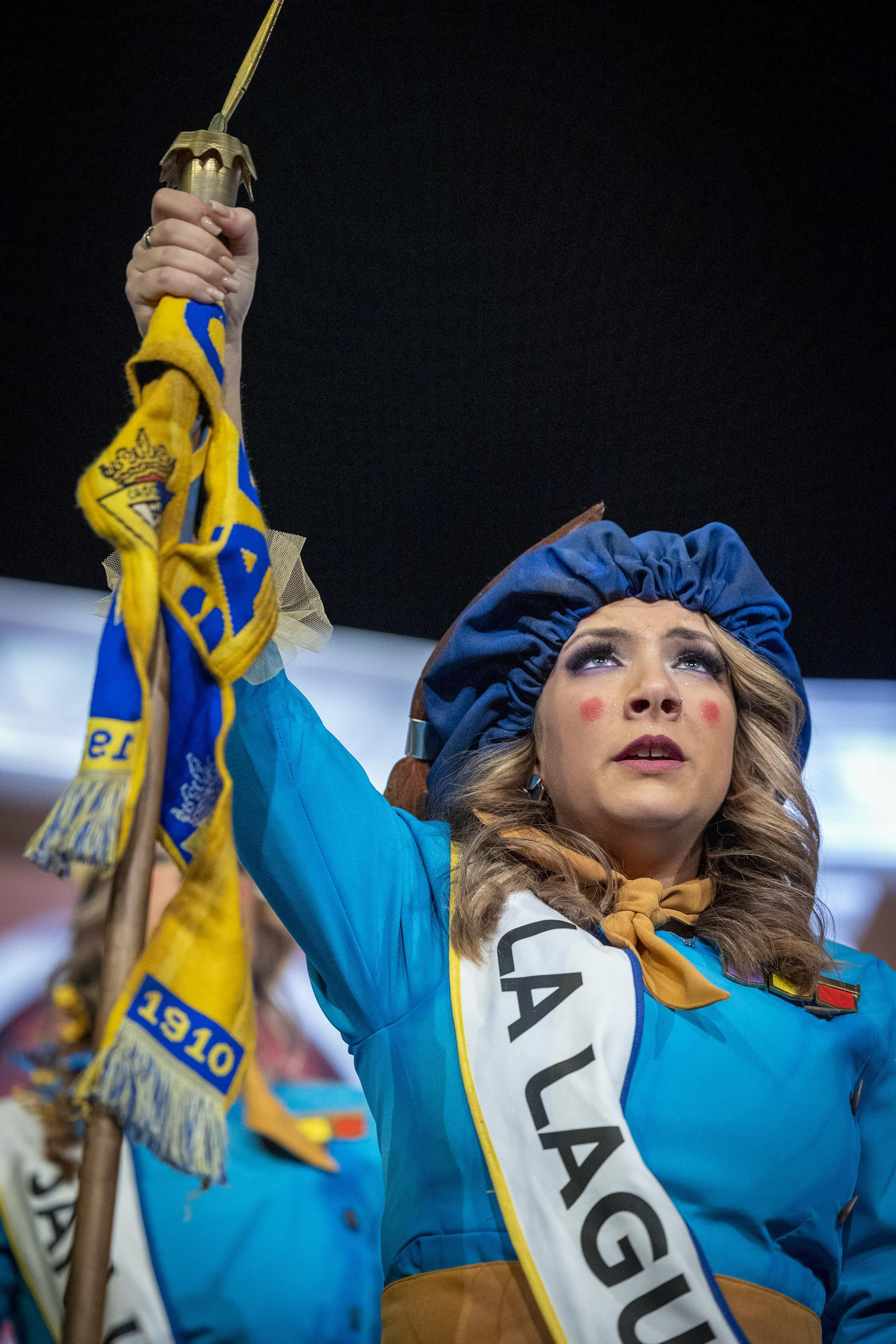 Comparsa 'El cantón independiente (que vivan las mujeres de Cai)'