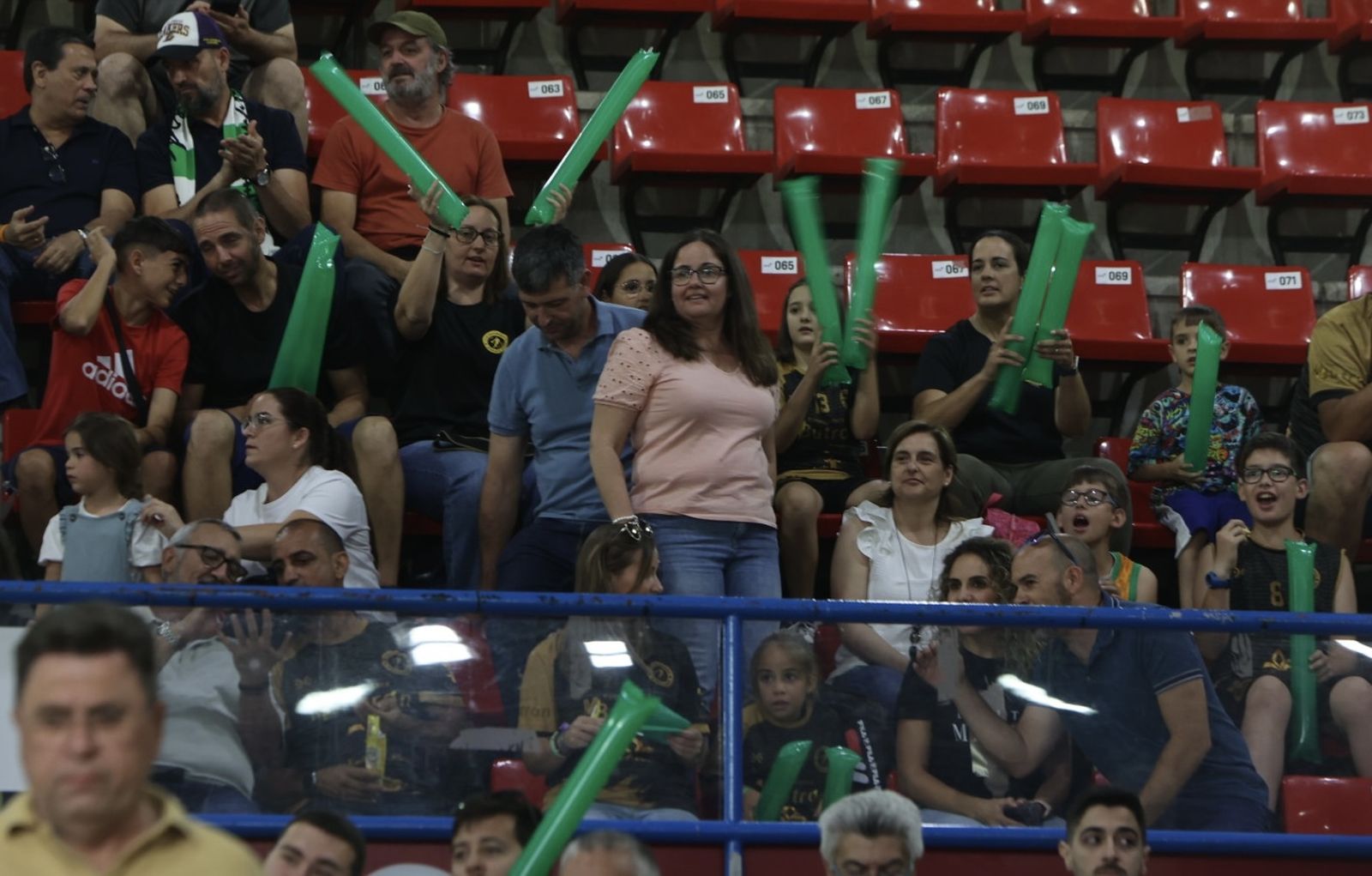 Búscate en el o Betis Granada de baloncesto