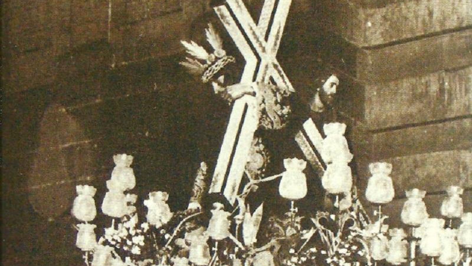Imagen de cirineo realizada en 1921 para acompañar a Jesús el Rico que fue retirado pocos años después. Imagen de cirineo realizada en 1921 para acompañar a Jesús el Rico que fue retirado pocos años después.