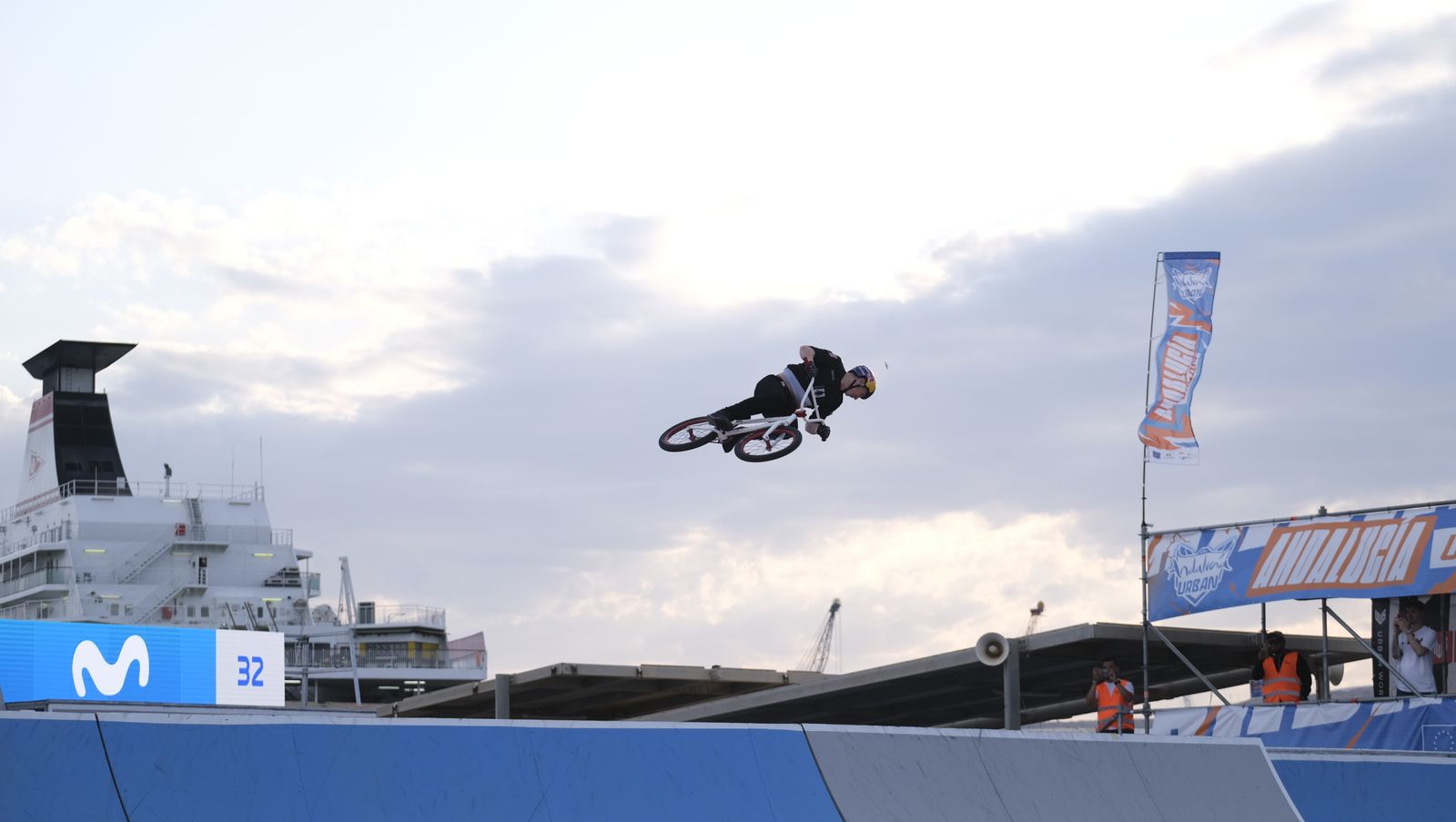 Imágenes de la segunda jornada de la Andalucía World Series Almería