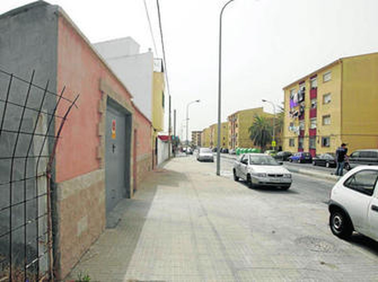 Imagen de la vivienda en La Línea donde residía el terrorista turco detenido.