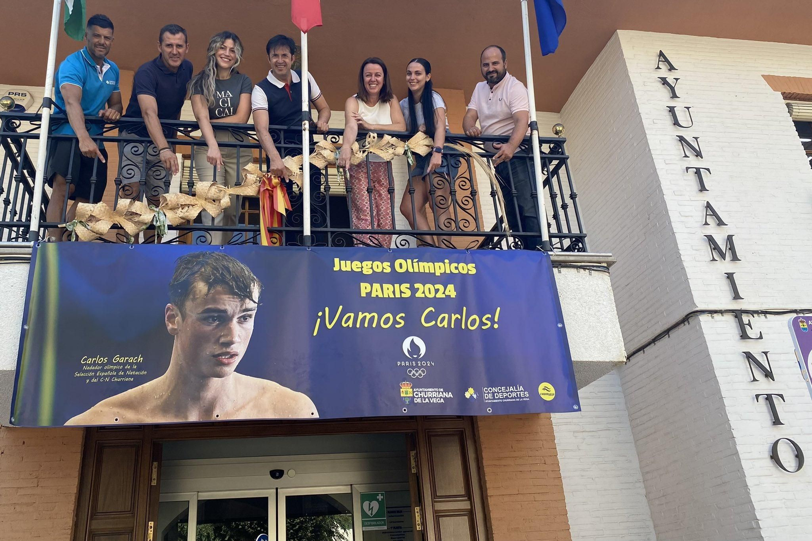 Pancarta de apoyo a Carlos Garach en el Ayuntamiento de Churriana