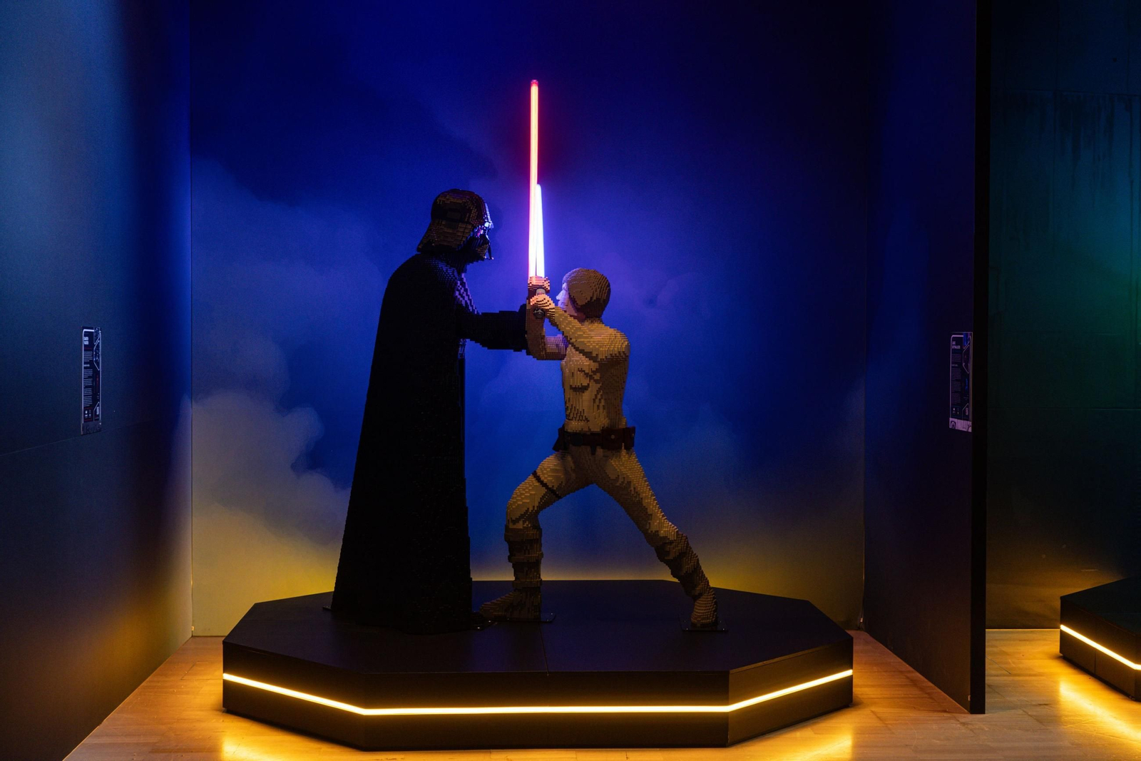 La exhibición a escala real de Star Wars hechas con Lego: las imágenes harán las delicias de los fans de la franquicia