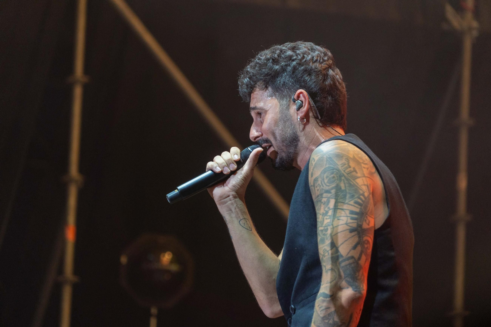 Colombinas 2025: El concierto de Antoñito Molina en las Fiestas Colombinas en imágenes