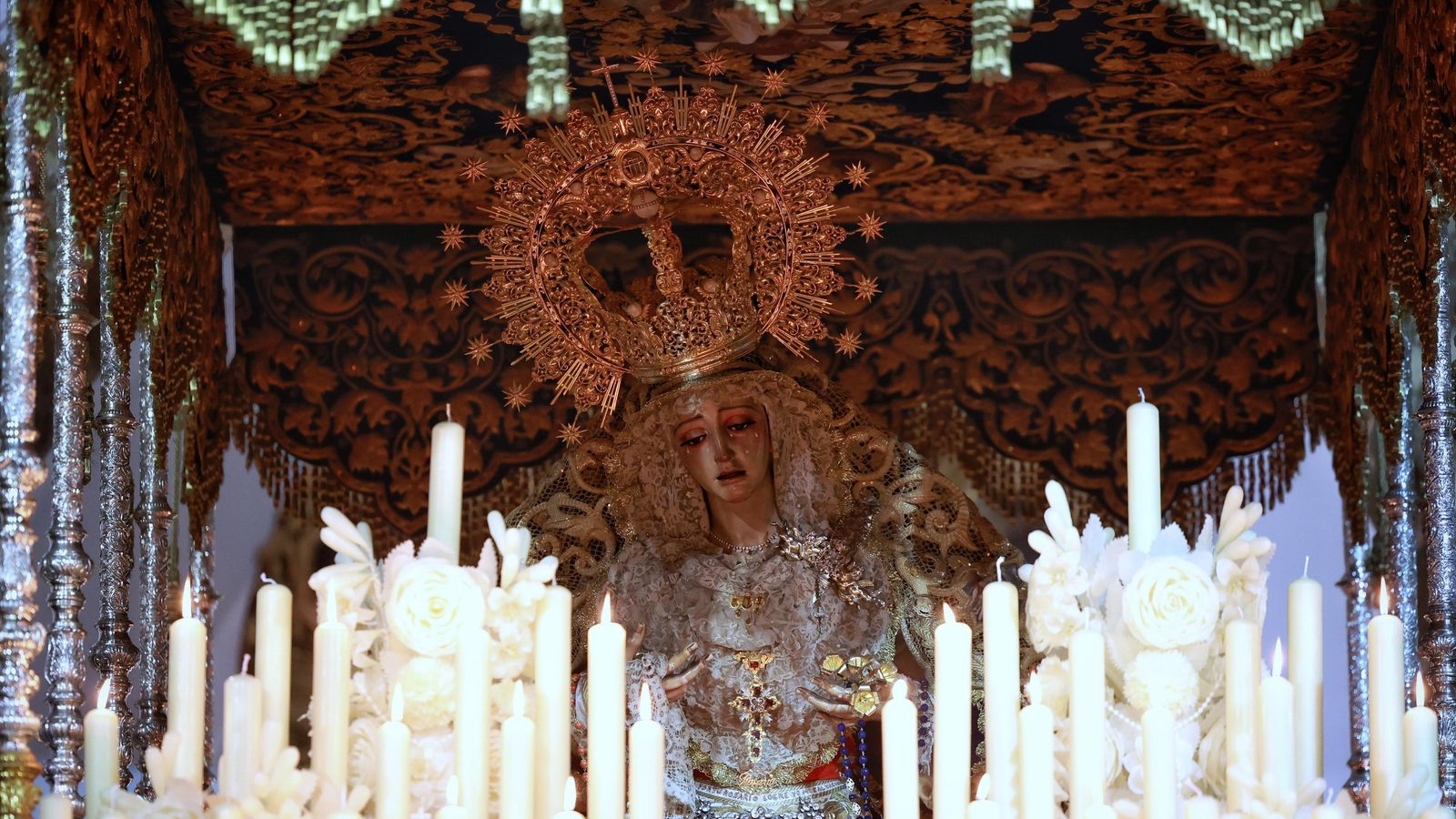 Las imágenes de la cofradía del Perdón en la Semana Santa de Cádiz de 2024