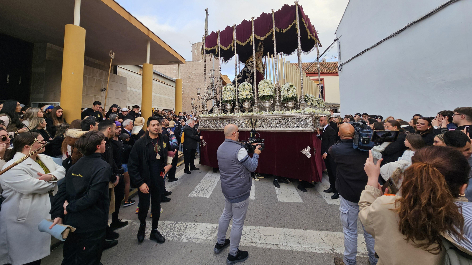 Fotos del Martes Santo en La Línea: Penas y Dolores