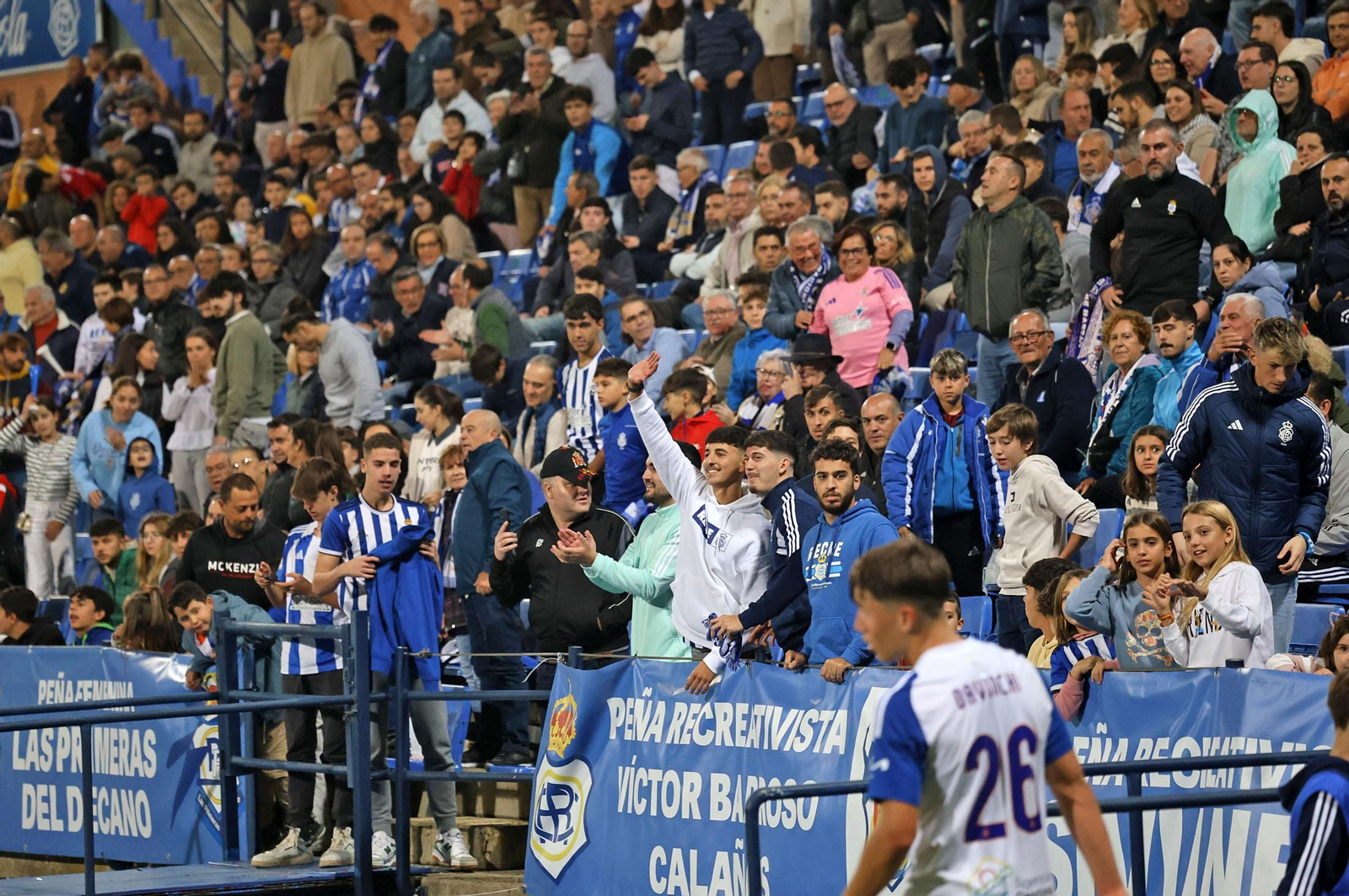 Búscate en las gradas del Nuevo Colombino en el Recre-Algeciras