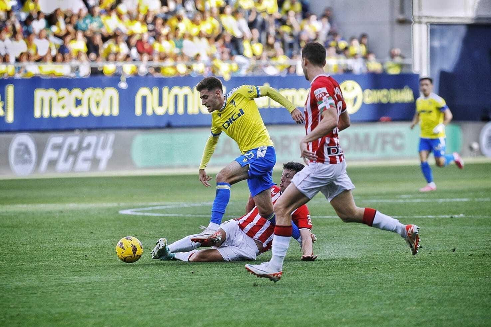 Todas las imágenes del Cádiz C.F-Athletic