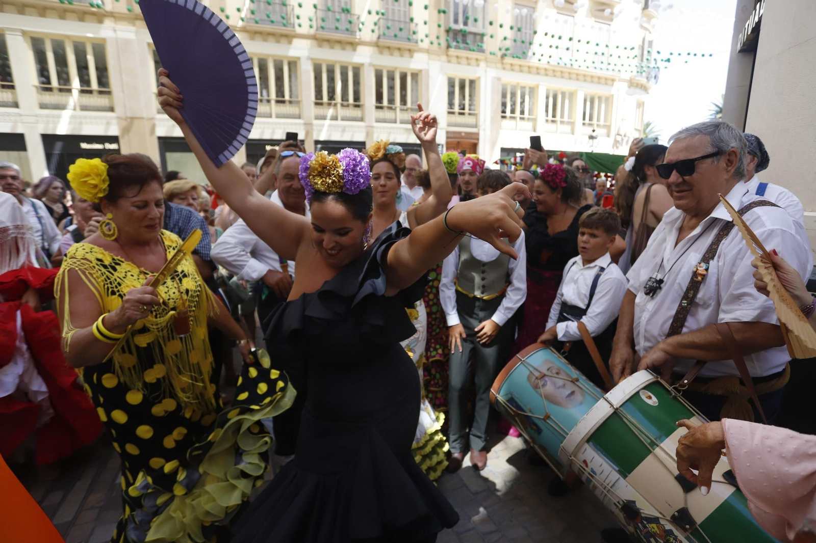 El primer día de Feria del Centro de Málaga, en fotos