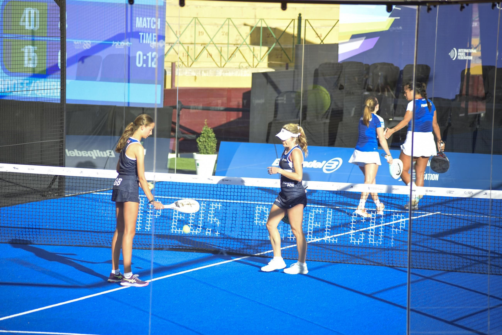 Fotos de la primera jornada del FIP Euro Pádel Cup de La Línea