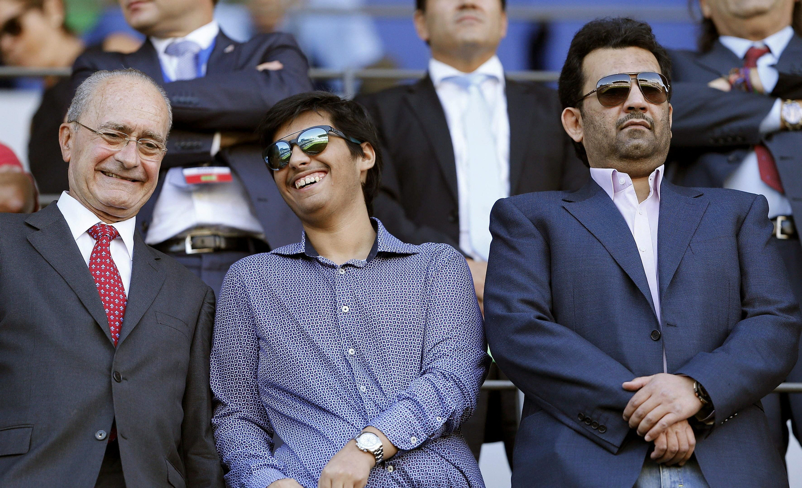 Nayef Al-Thani, entre De la Torre y Abdullah Al-Thani en el palco.