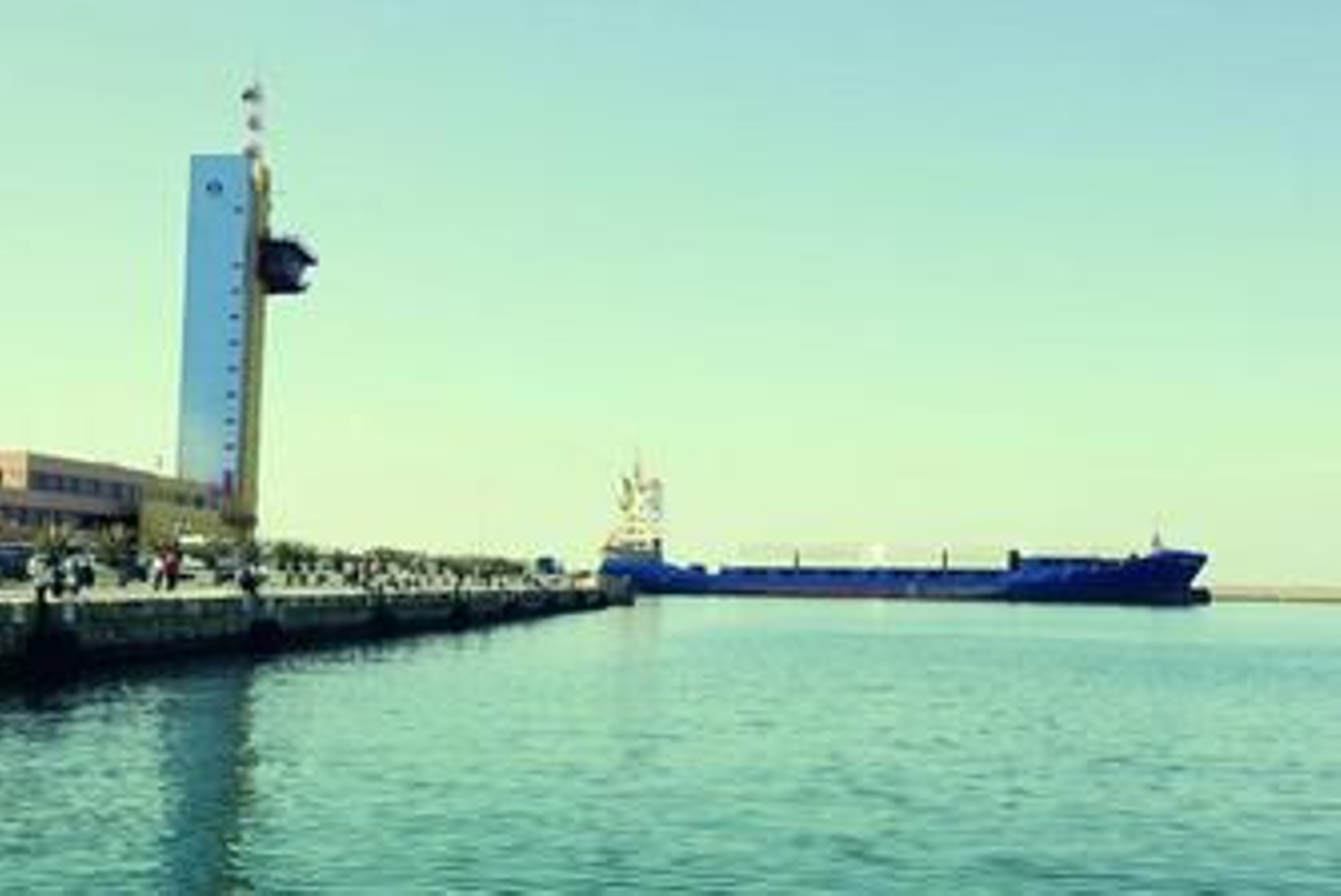 El puerto de Almería es el activo principal del nodo logístico de la provincia.