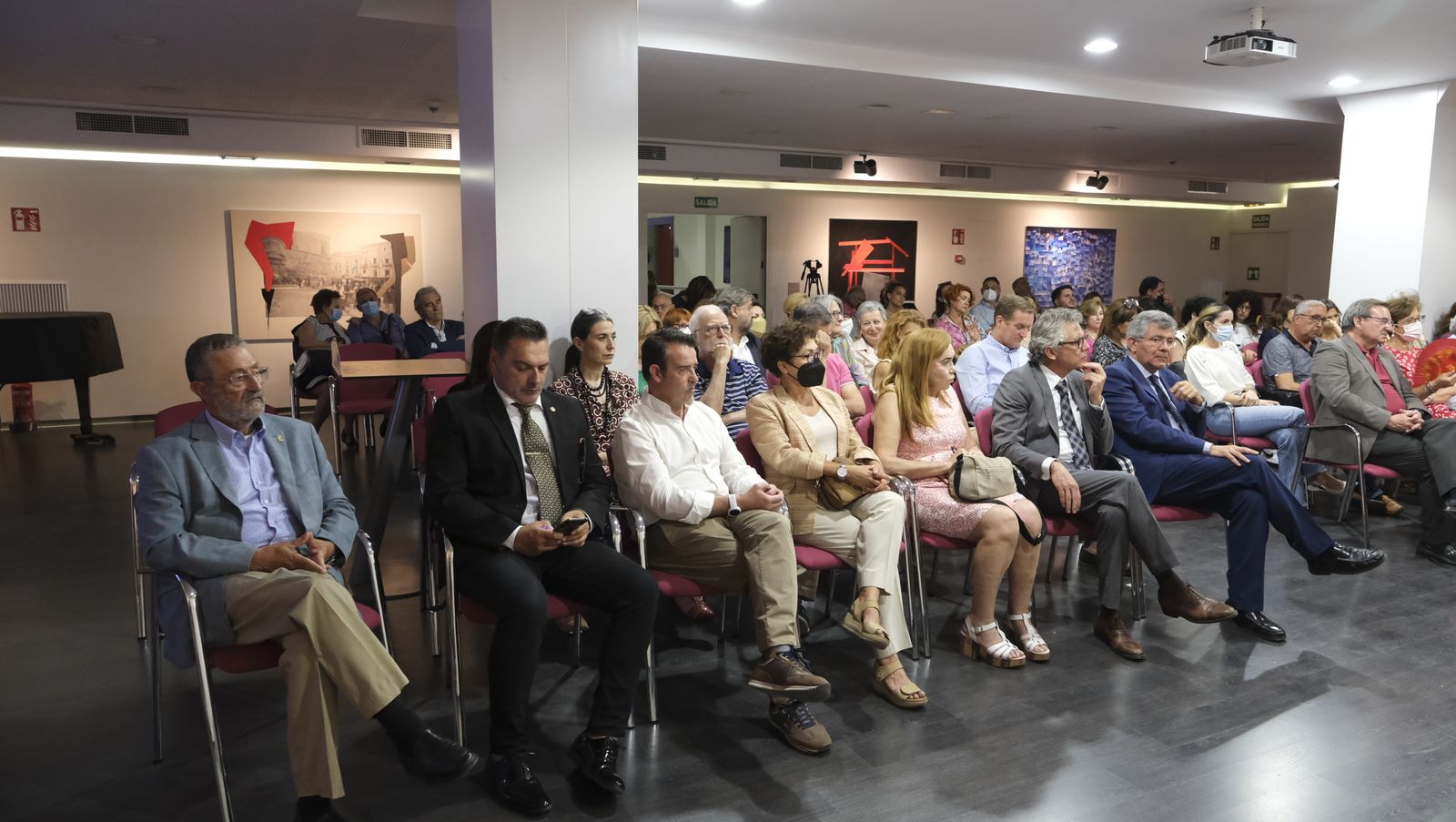 Imágenes de la conferencia de la Ministra de Justicia, Pilar Llop, en el Aula de Cultura Socialista.