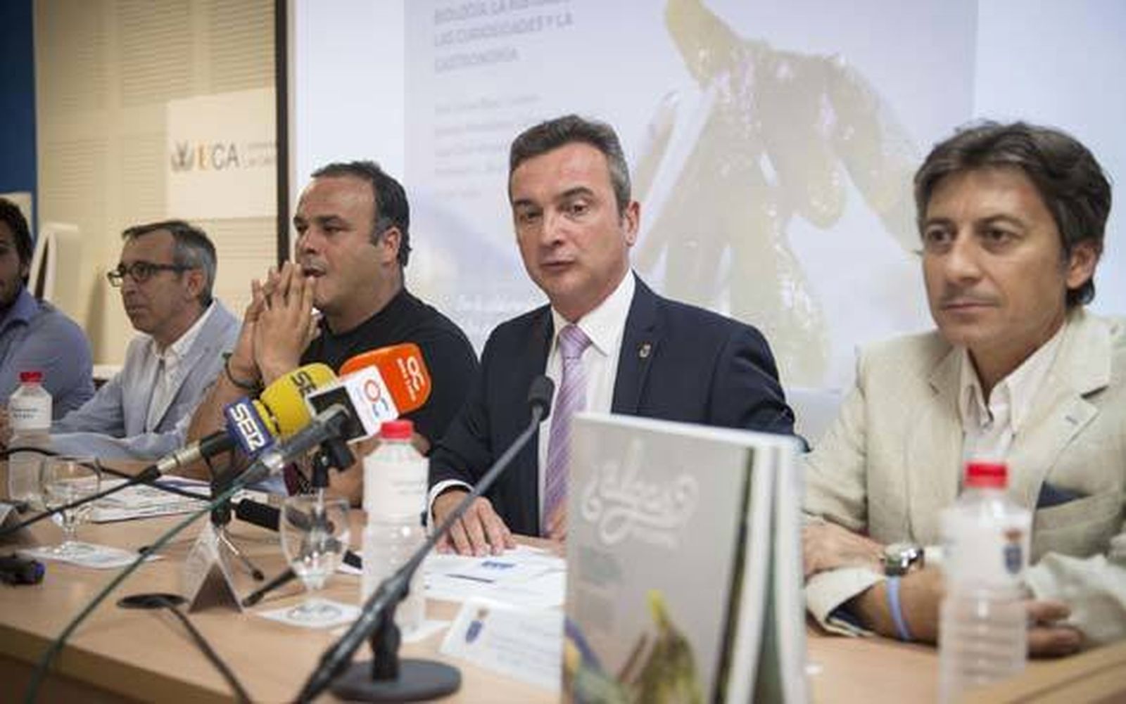 De izquierda a derecha: Juan José Vergara, Ángel León, Eduardo González Mazo y José Lucas Pérez./Joaquín Hernández Kiki