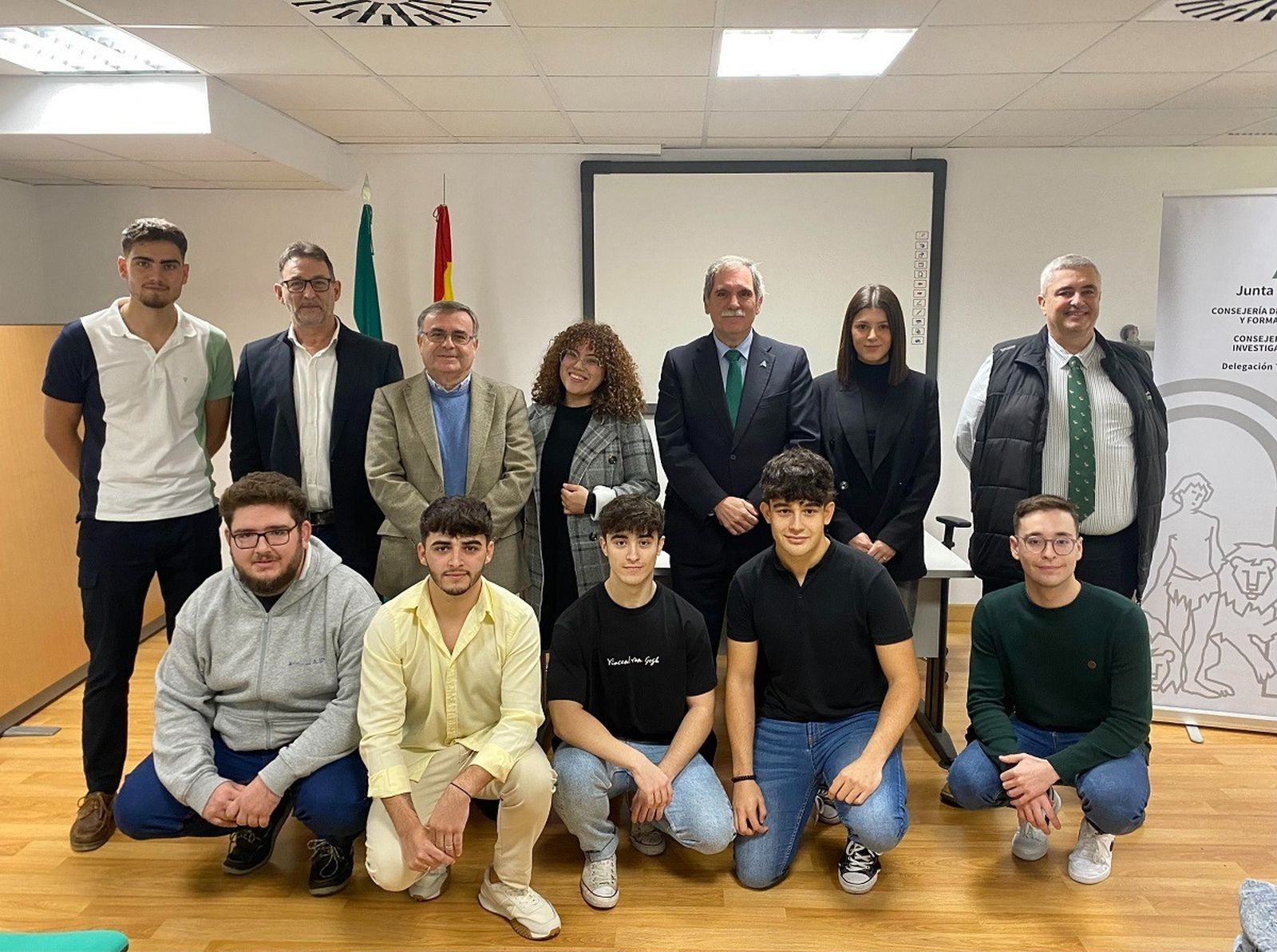 Alumnos de Córdoba que participarán en el Campeonato Nacional de FP SpainSkills 2024.