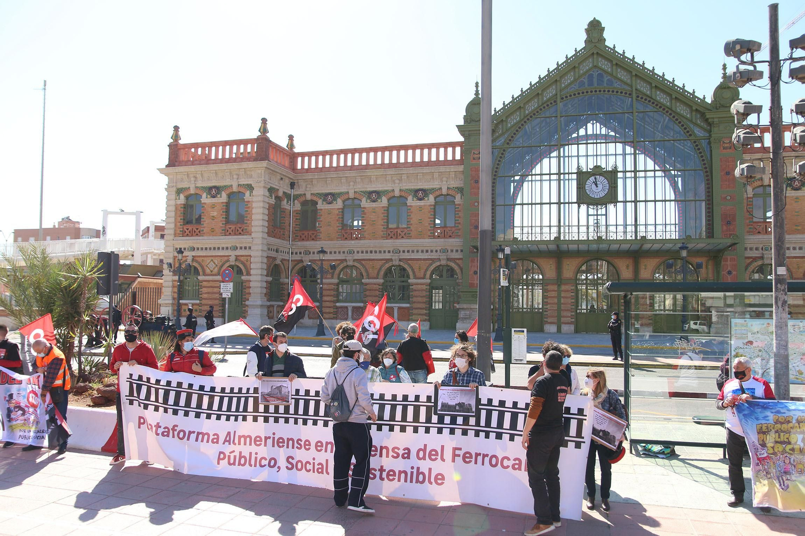 Fotogalería de la visita del ministro Ábalos a Almería