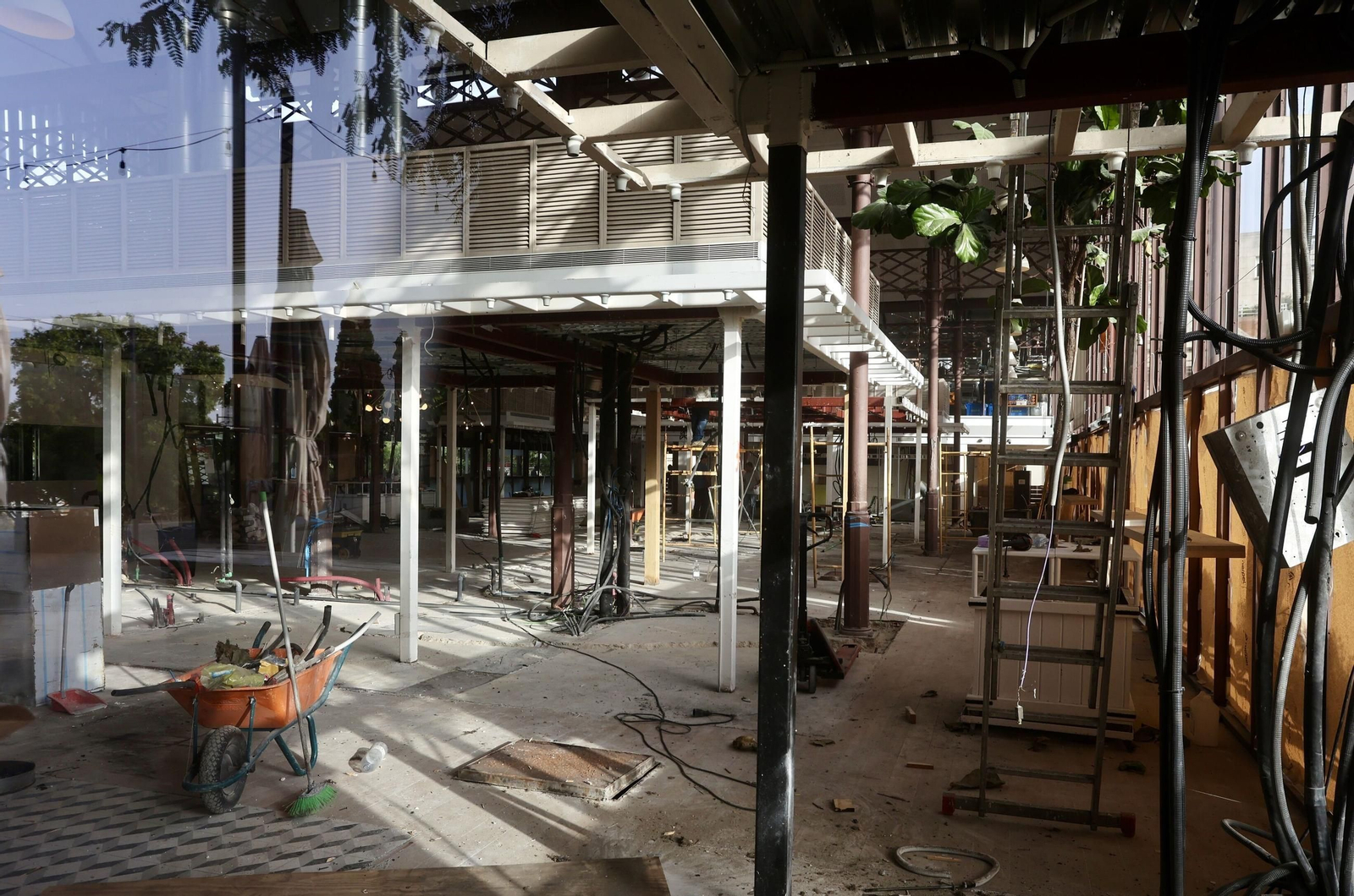 El estado interior de las instalaciones durante las obras.