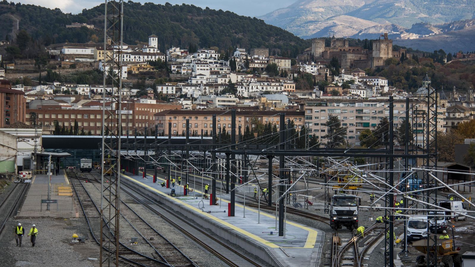 Seis millones para saber cómo integrar el ferrocarril en Granada
