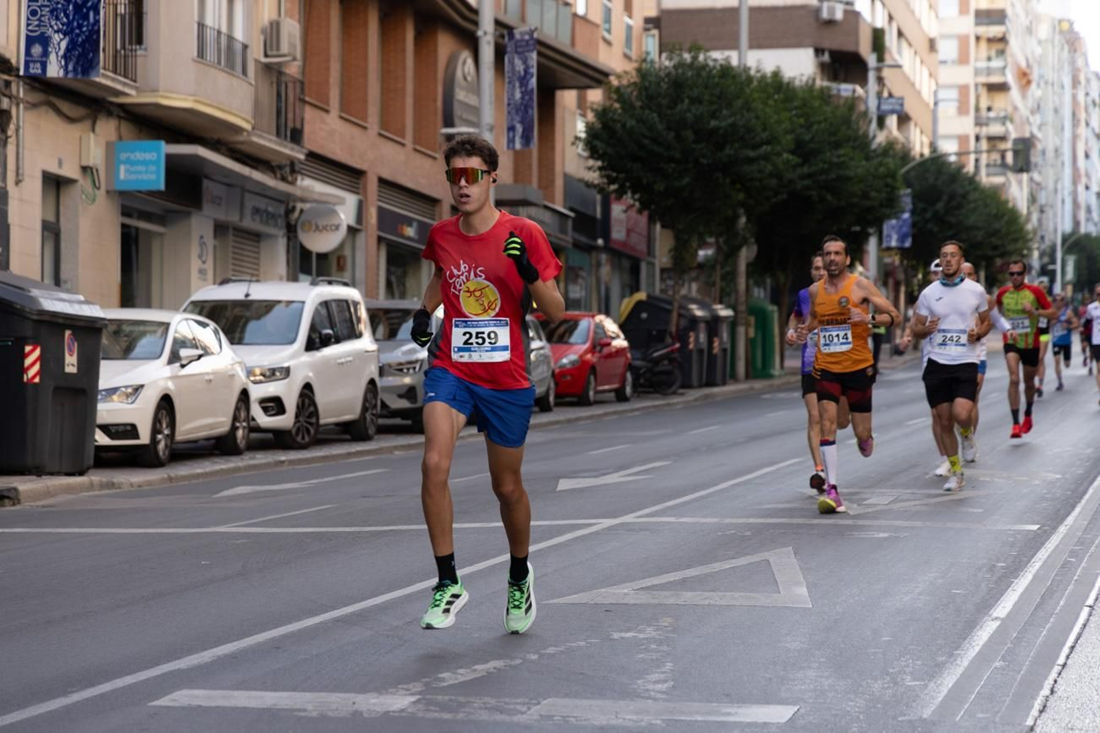En imágenes: multitudinaria e histórica XXIX Media Maratón 'Ciudad de Jaén' y 10k en memoria de Paco Manzaneda (2)