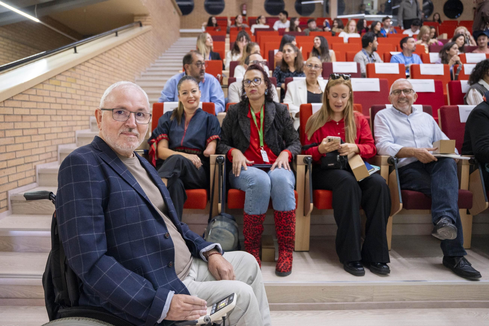 El I Foro Almería Social, en imágenes