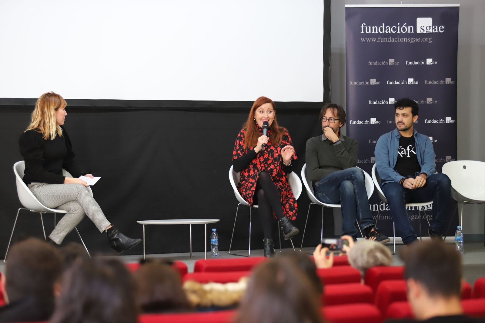 Charla ofrecida en la Casa Colón a los estudiantes onubenses.