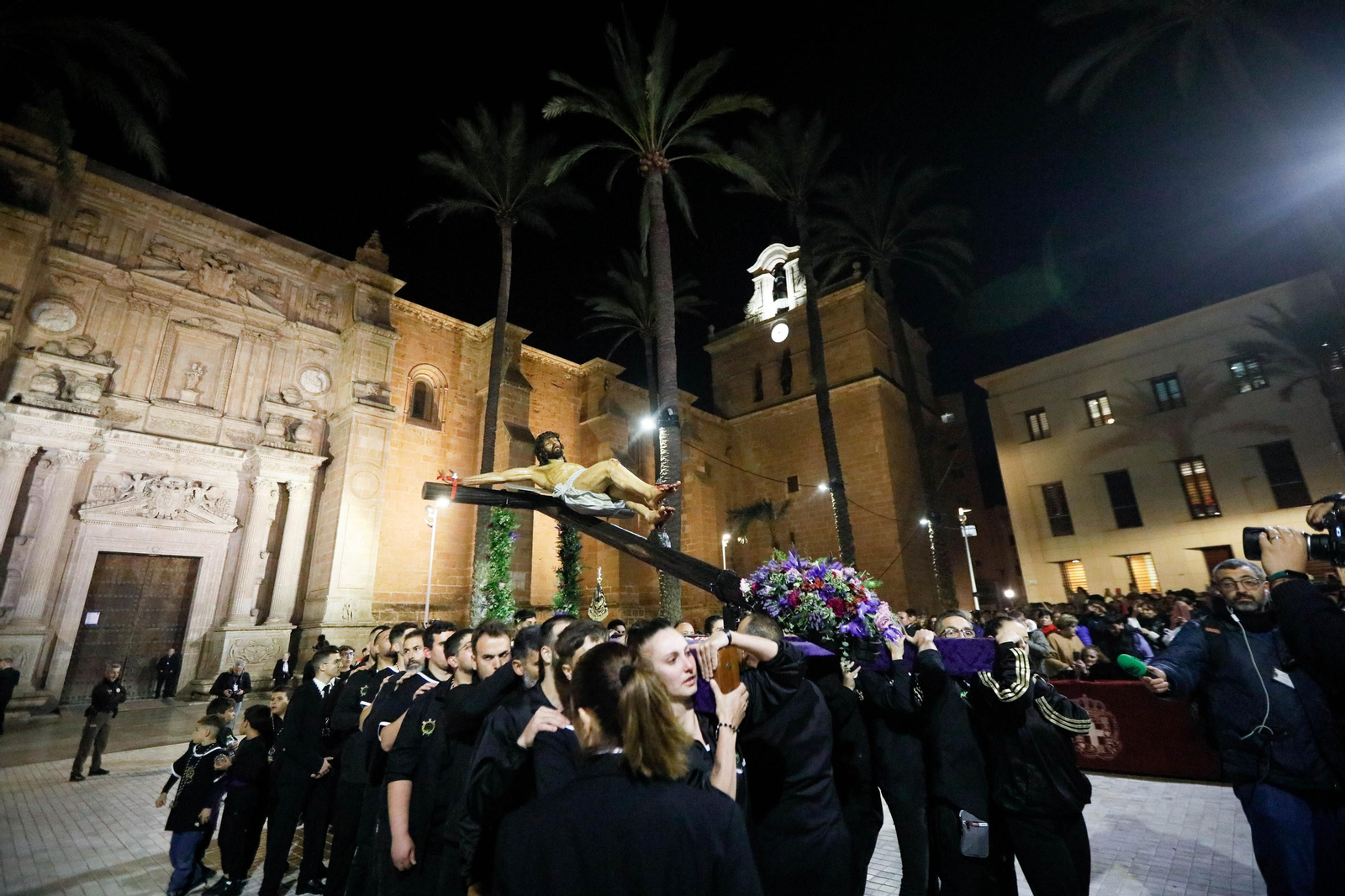 La procesión del Calvario, en imágenes