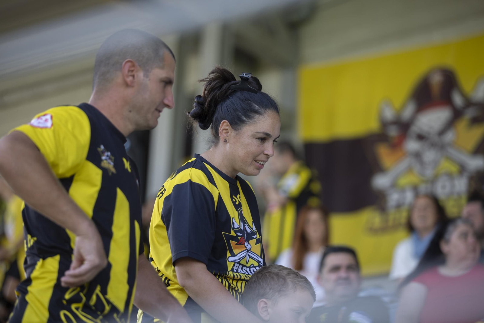 Imágenes del partido entre el San Roque de Lepe y el Atlético Sanluqueño