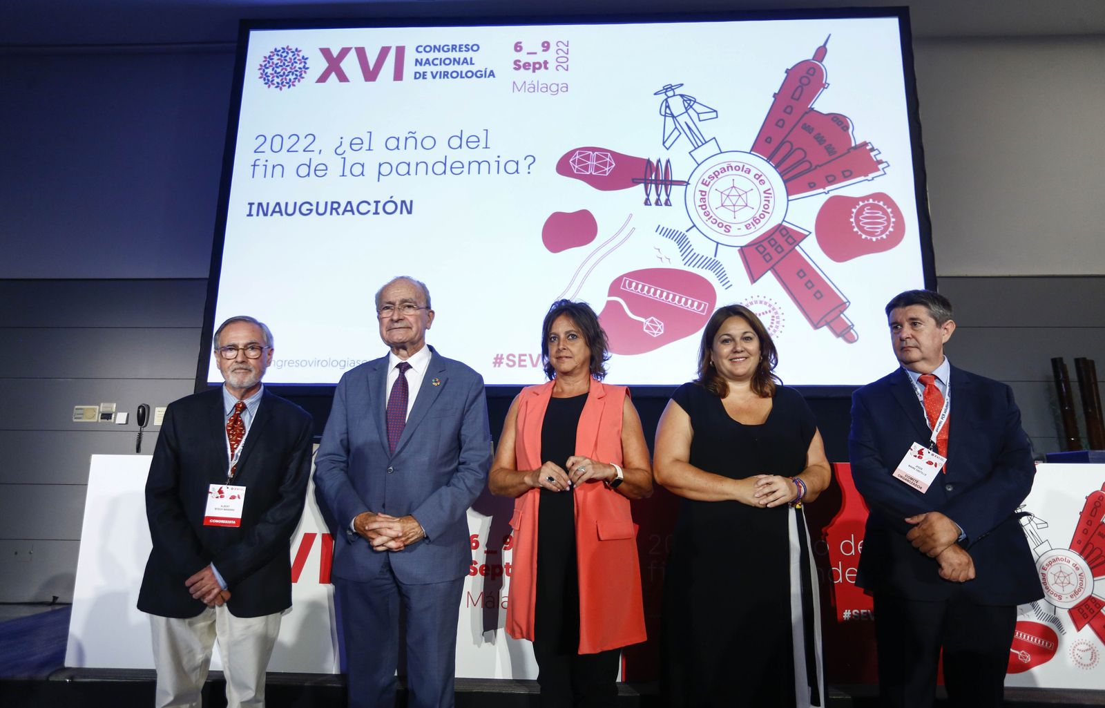 Acto de inauguración del XVI Congreso Nacional de Virología en Málaga. En la imagen, de izquierda a derecha: el presidente de la Sociedad Española de Virología, Albert Bosch, el alcalde de Málaga, Francisco de la Torre,  la consejera de Salud de la Junta, Catalina García, la vicepresidenta segunda de la Diputación, Natacha Rivas y el presidente del Comité Organizador, Jesús Navas.