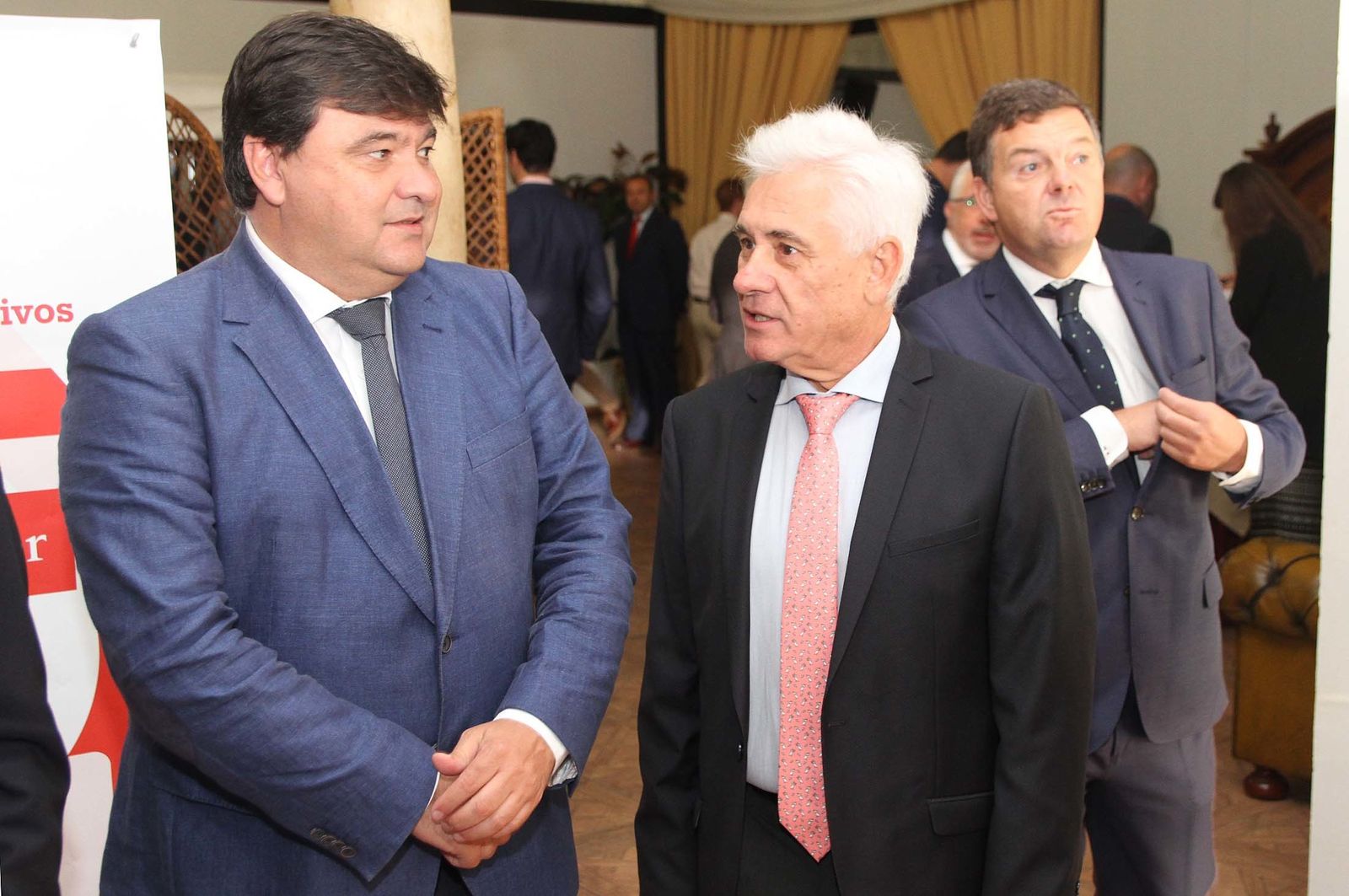 Imágenes del Desayuno Informativo del Grupo Joly con Javier Targhetta