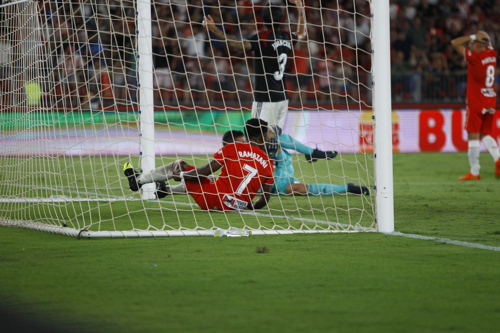 Imágenes del partido U.D. Almería-C.A. Osasuna