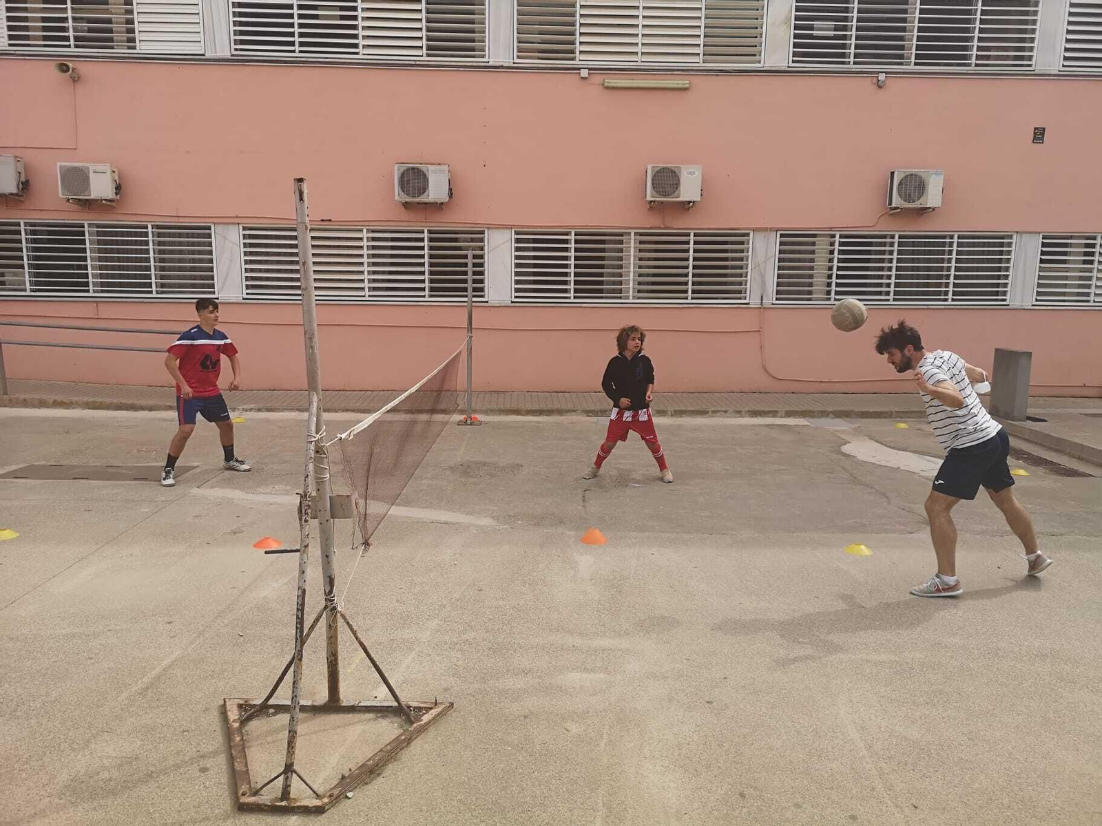 Fotogalería de los campus de Sporting Almería y Fútbol Indoor La Academia.