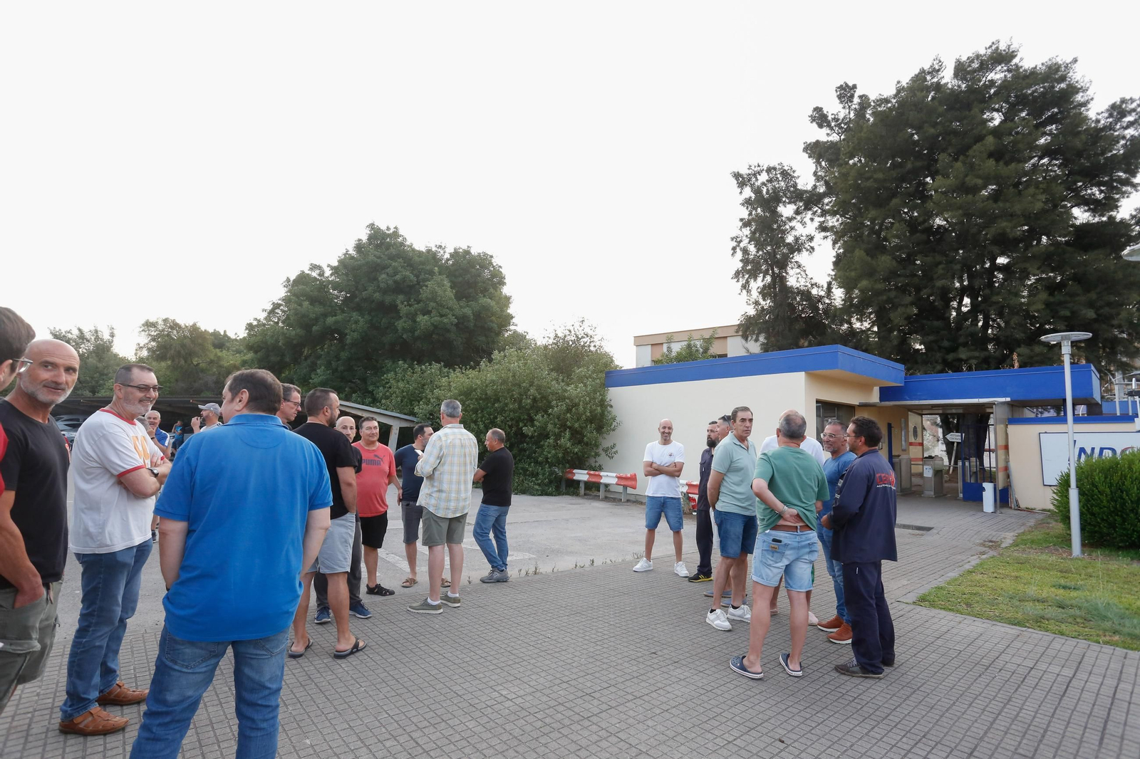 La primera jornada de la huelga del metal en el Campo de Gibraltar, en imágenes